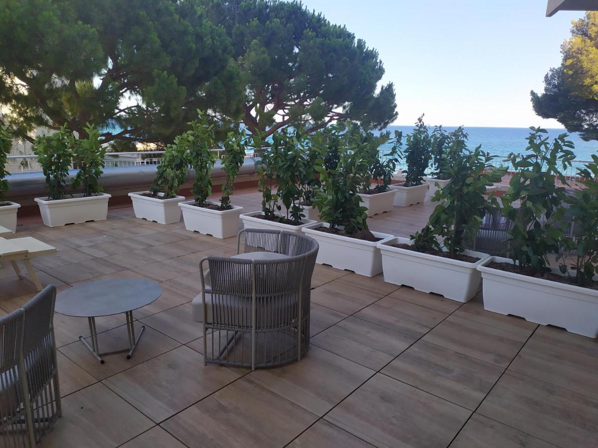 Diana Grand Hotel Alassio Kültér fotó
