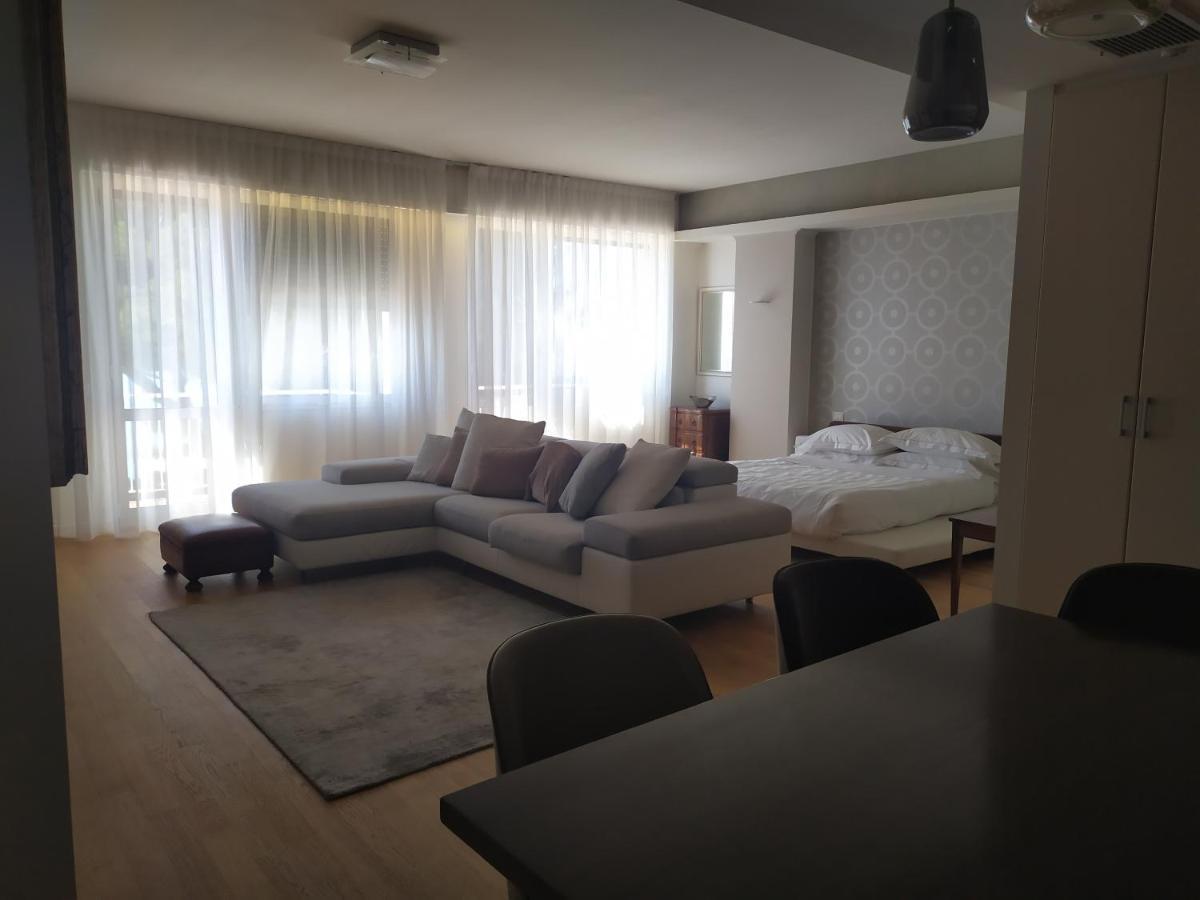 Diana Grand Hotel Alassio Kültér fotó