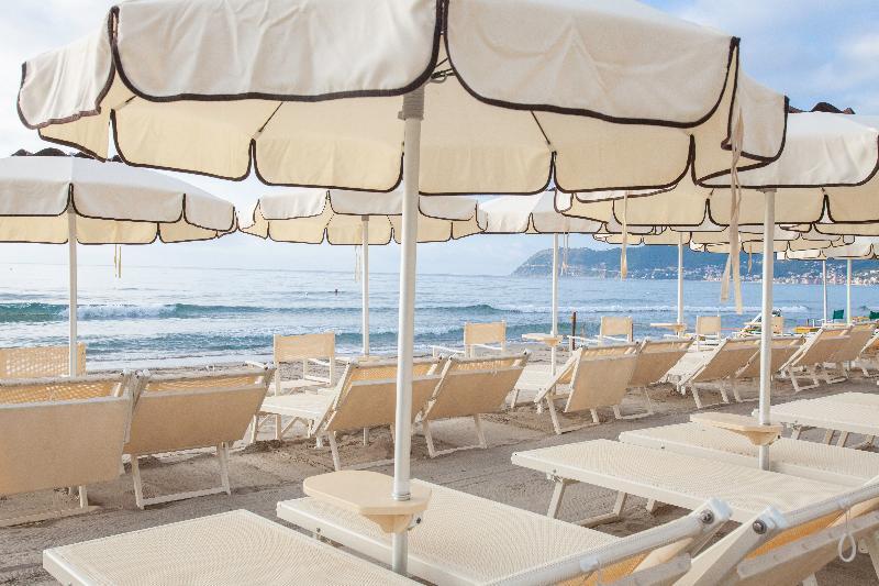 Diana Grand Hotel Alassio Kültér fotó