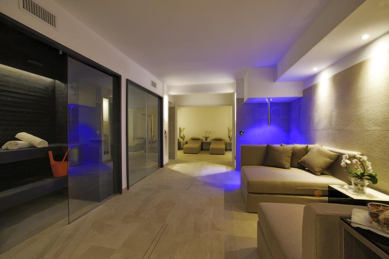 Diana Grand Hotel Alassio Kültér fotó